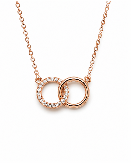 Classics Interlink Rose Necklace