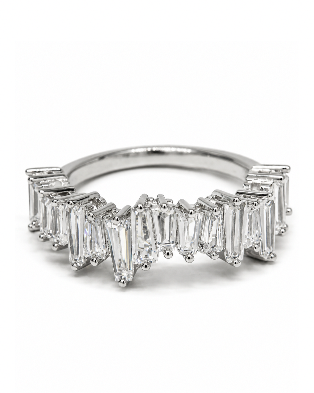 Classy Luna Ring Band