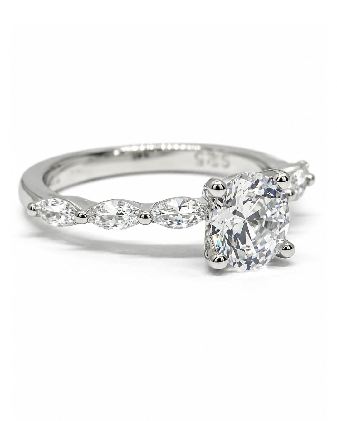 Round Marquee Ring