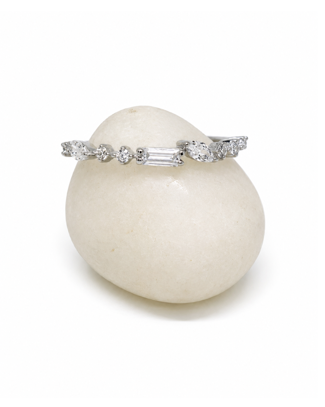 Mystique Band Ring