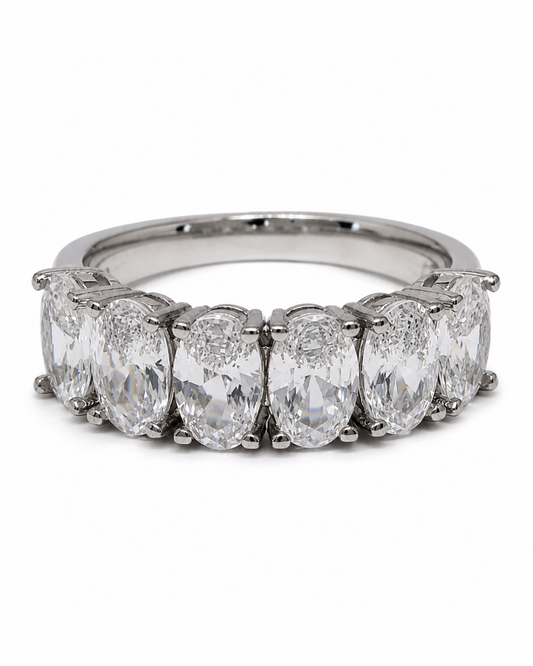 Oval Dia Half Band