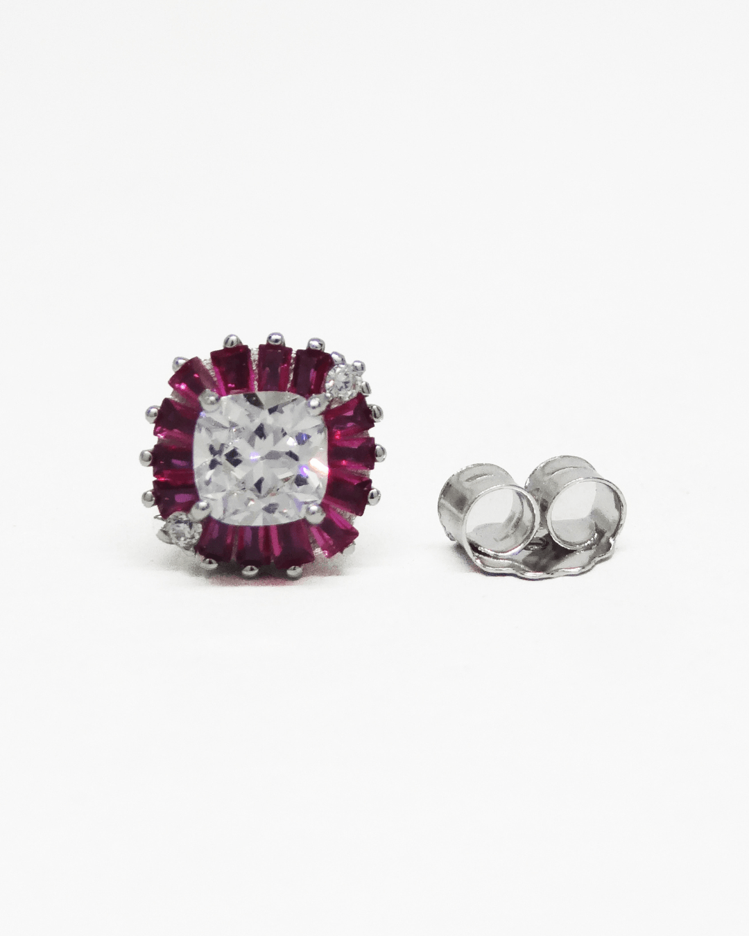 Petitie Ruby pink Silver Studs