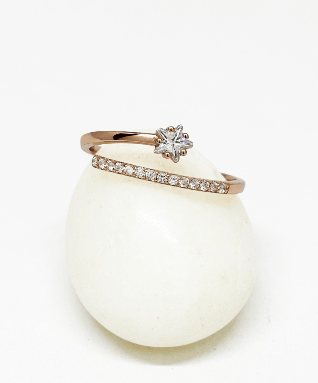 Star Struck Rose Gold Ring