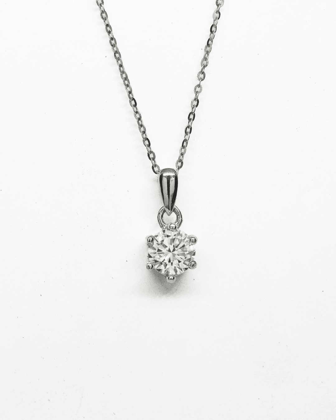 Round Single Solitaire Necklace