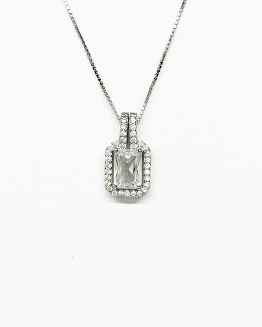 Spark White Silver Necklace