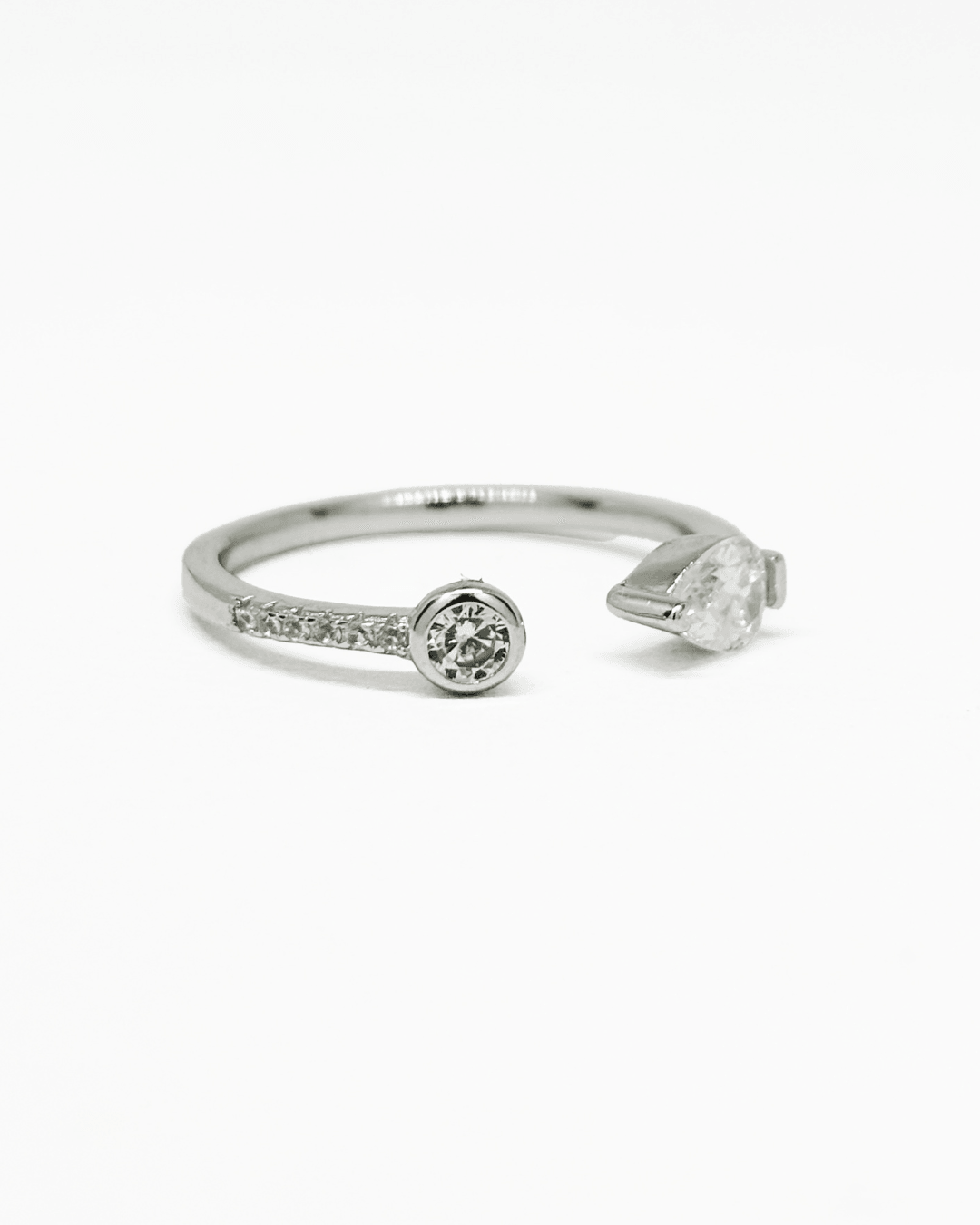 Glamira Pear Silver Band