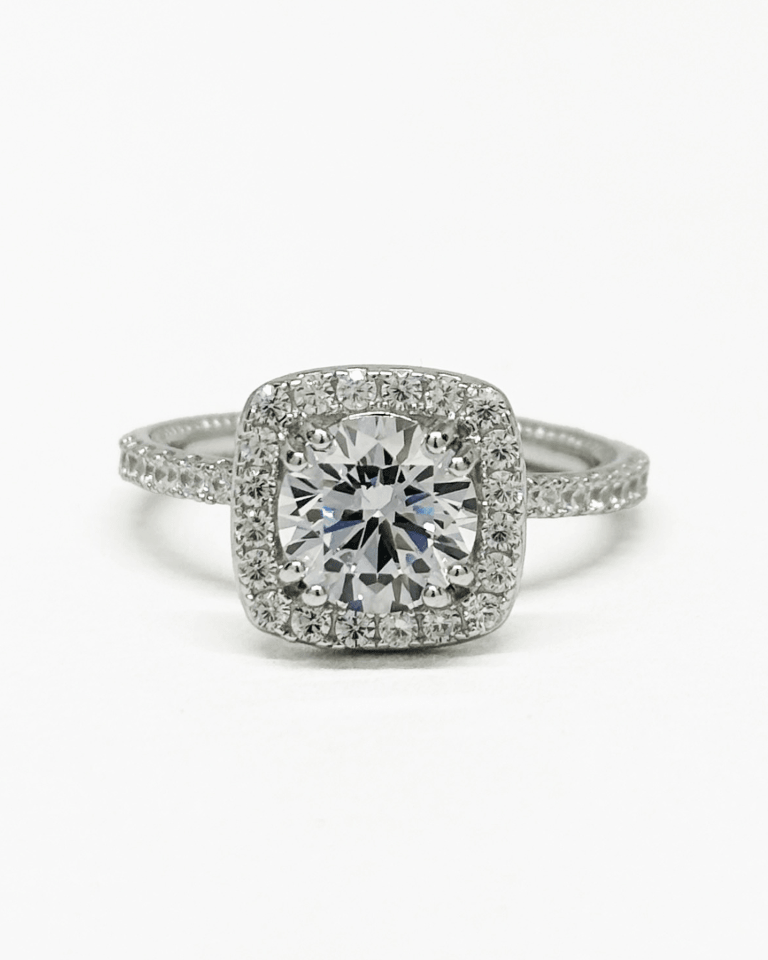 Vintage Halo Round Ring