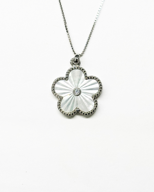 Pearl Flower Cut Silver Necklace