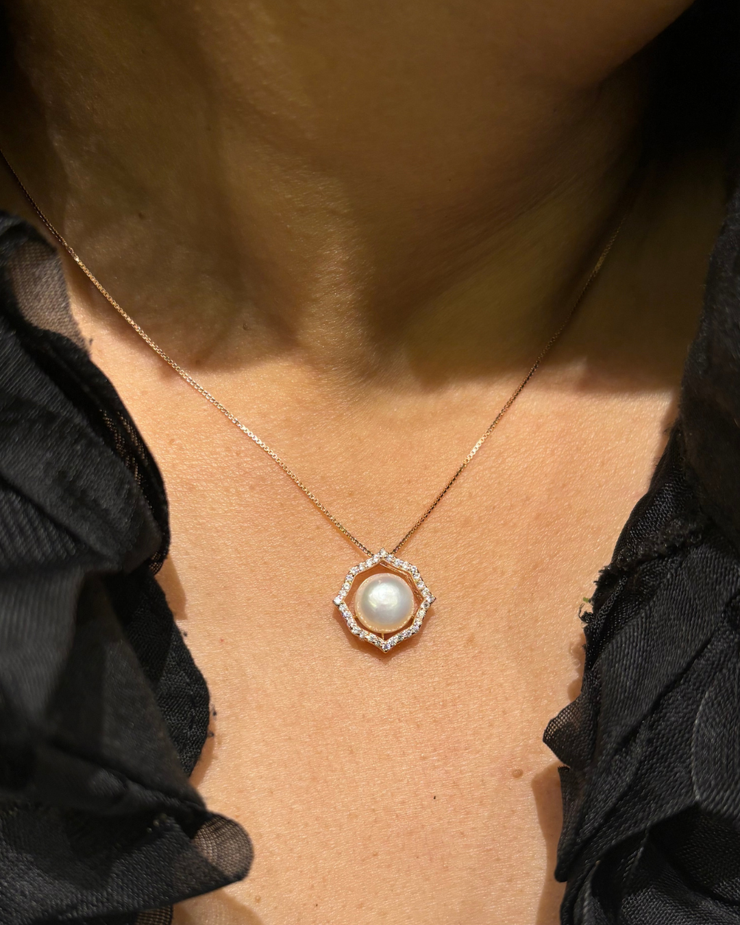 Ava Pearl Rose Gold Necklace