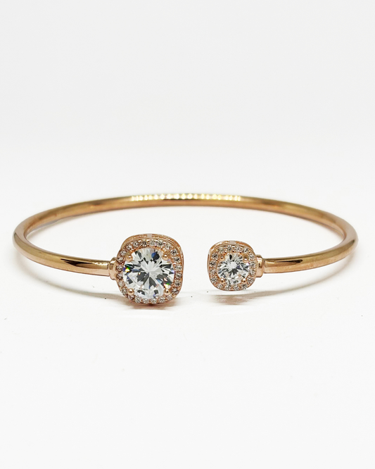 Dazzling Solitaire Rose Gold Bracelet