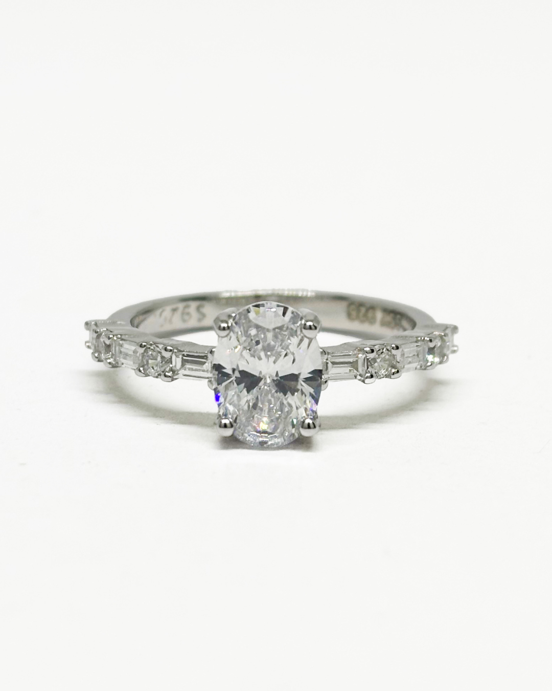Baguette Oval Ring
