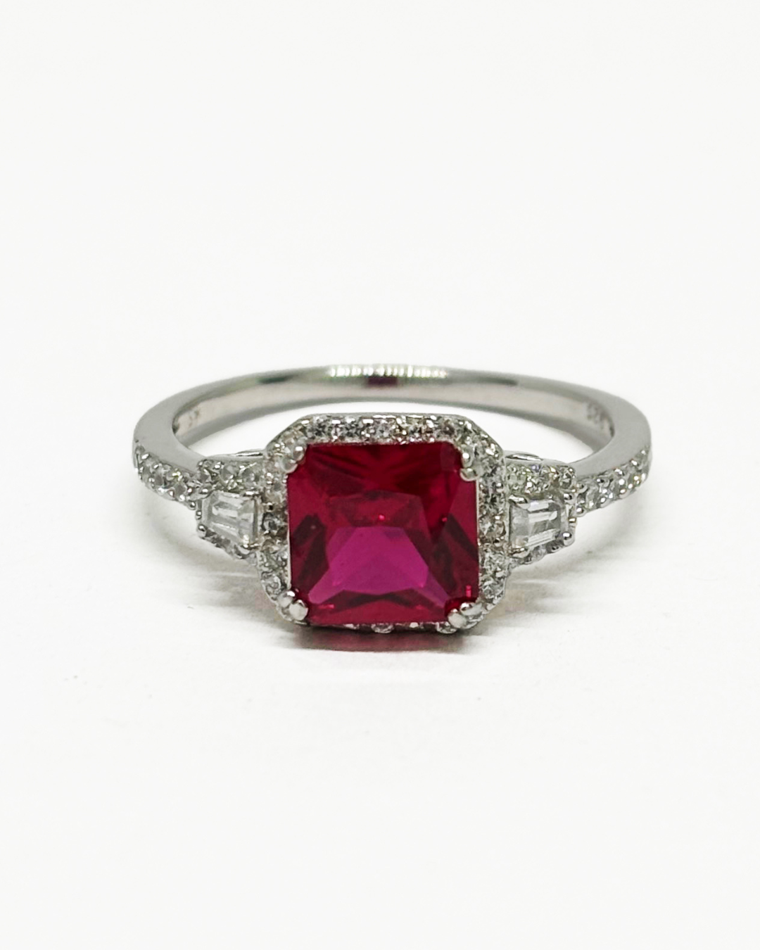 Antony Ruby Ring