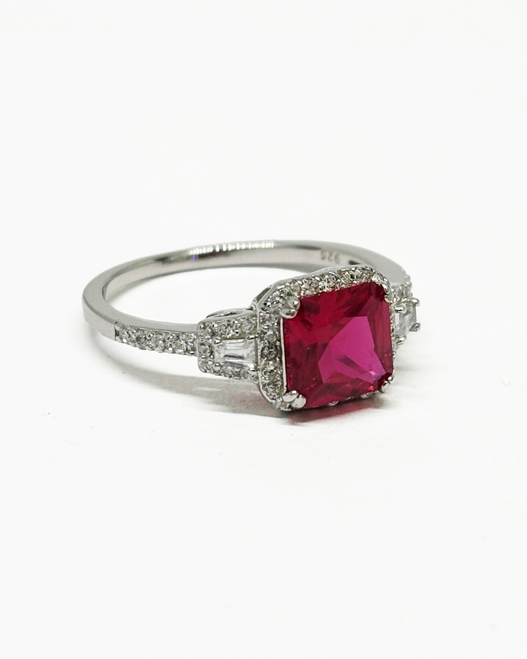 Antony Ruby Ring
