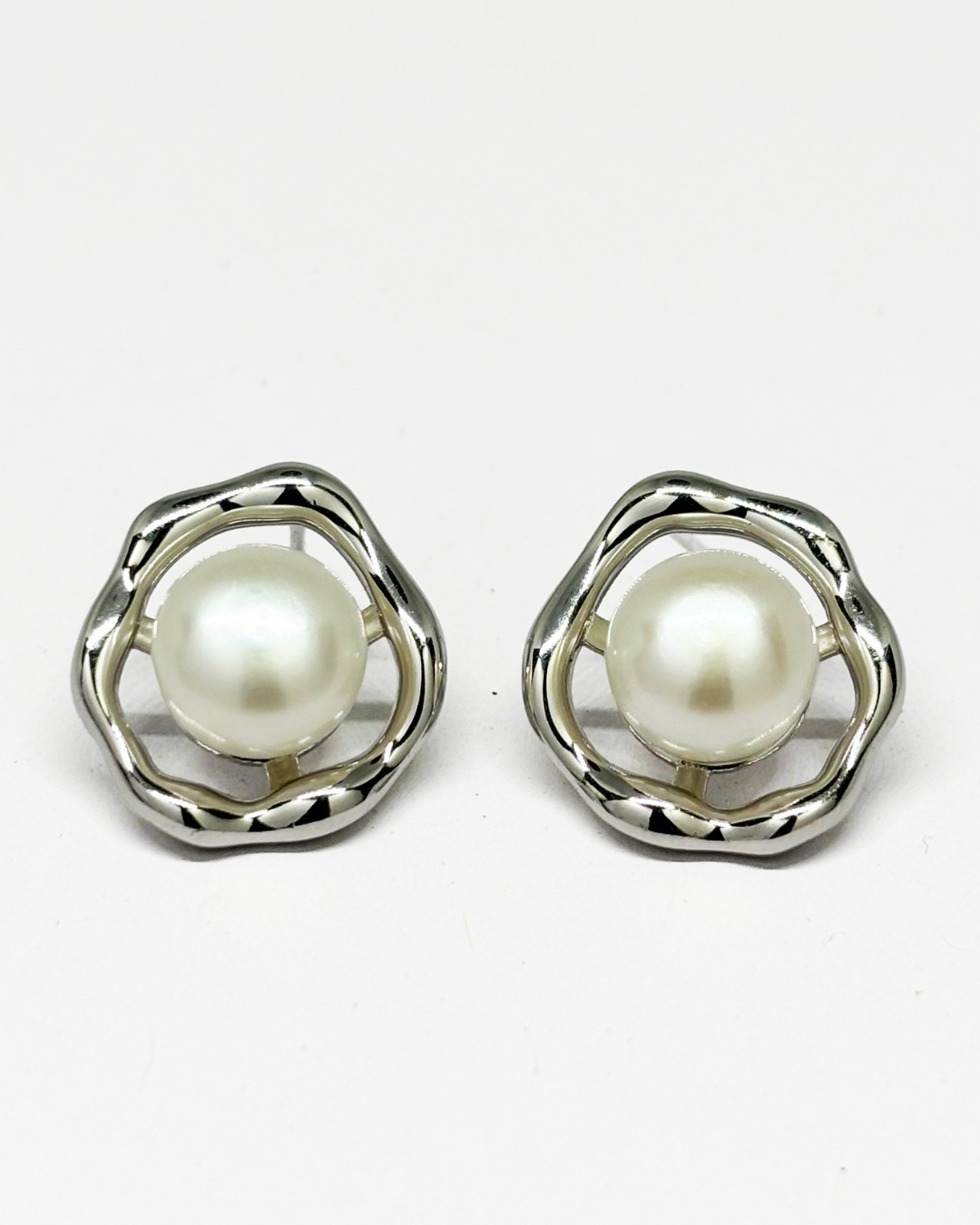 Pearl Artistry Stud Earrings