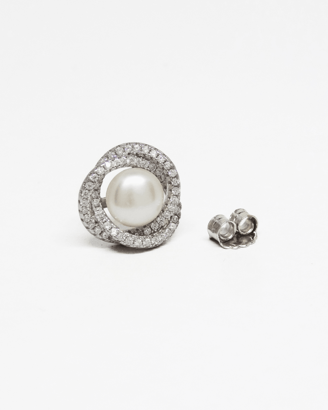 Grace Pearl Silver Studs